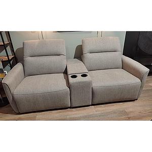 Med/ Sofa Broadway